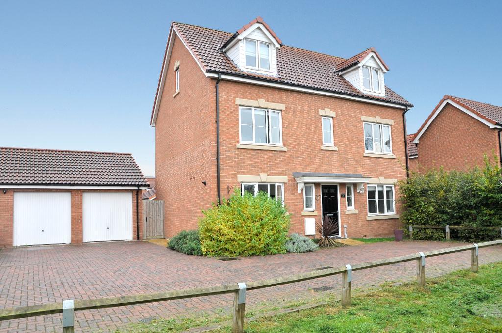 Helliker Close, Paxcroft Mead, Trowbridge, Wiltshire, BA14 7WS