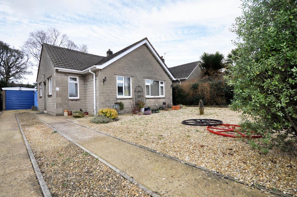 Springfield Close, Trowbridge, Wiltshire, BA14 8TB