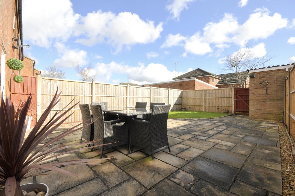 3 Bedroom Terraced For Sale in Waiblingen Way, Devizes, Wiltshire, SN10 2BS Appleby & Townend