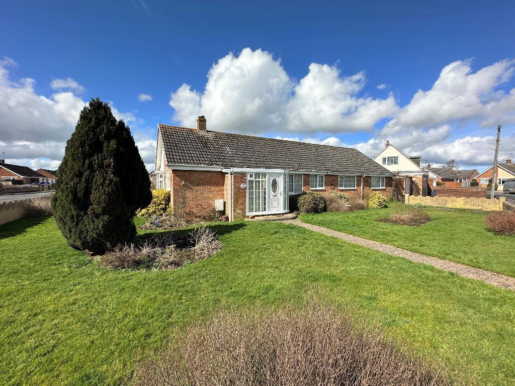 Trent Crescent, Melksham, Wiltshire, SN12 8BG