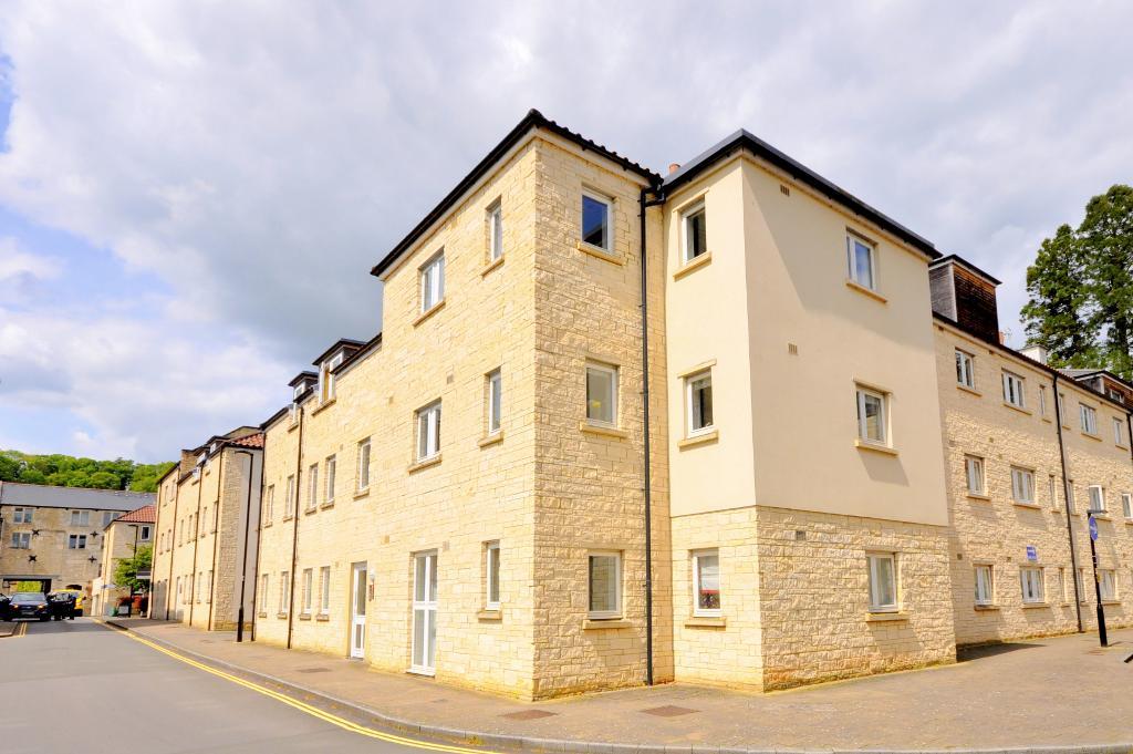 Grist Court, Bradford-On-Avon, Wiltshire, BA15 1FJ