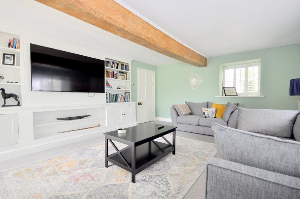 6 Bedroom Character Property For Sale in Semington, Trowbridge