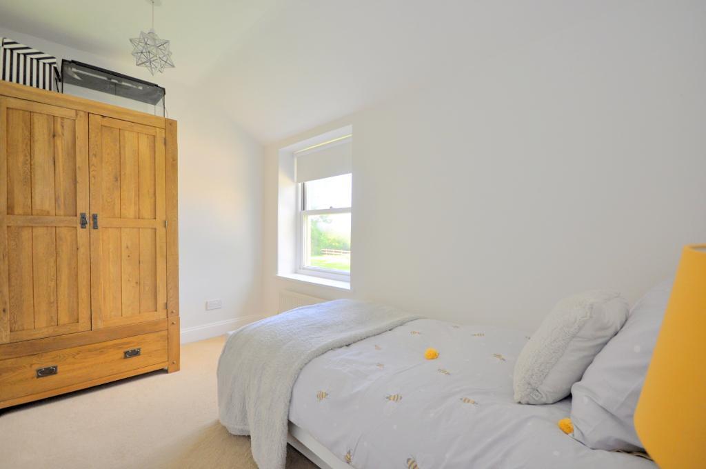 6 Bedroom Character Property For Sale in Semington, Trowbridge