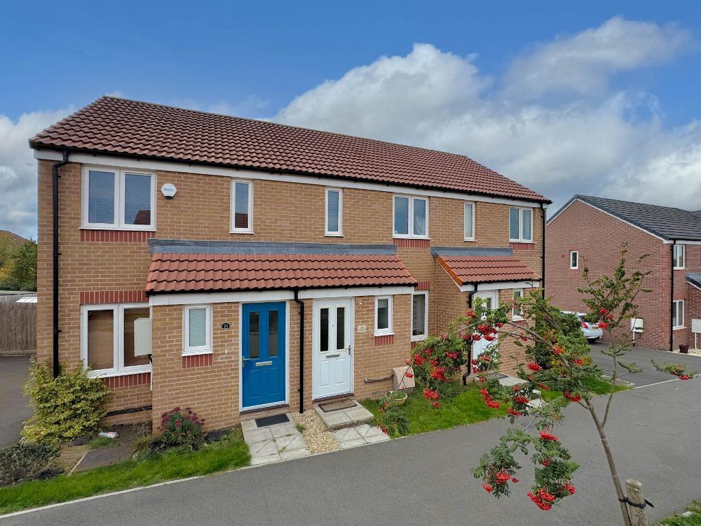 James Avenue, Calne, Wiltshire, SN11 8NA